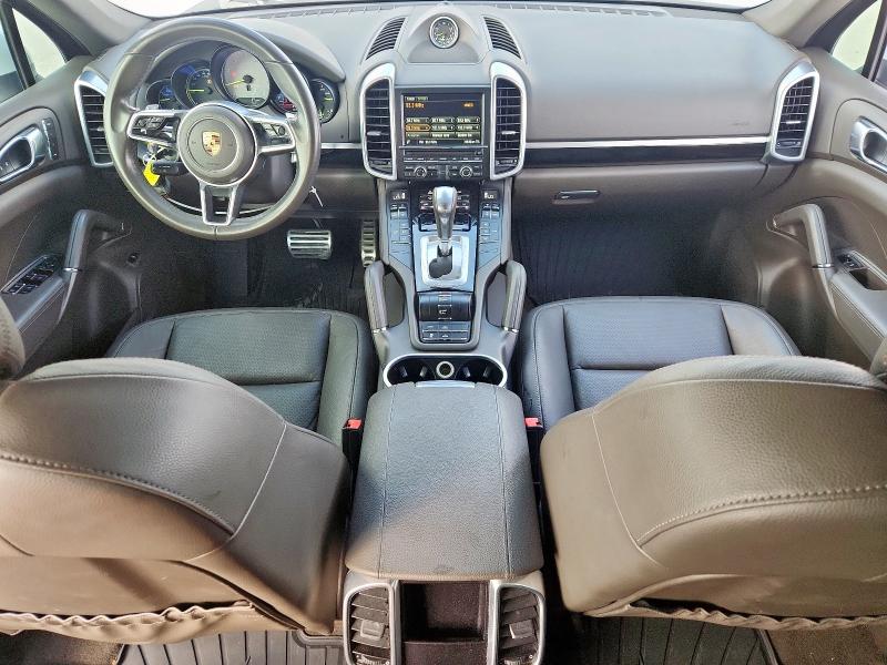 68127695 :رقم المزاد ، WP1AE2A24GLA64521 vin ، 2016 Porsche Cayenne Se مزاد بيع