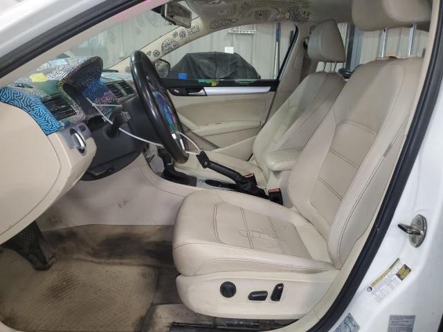 2013 Volkswagen Passat მანქანა იყიდება აუქციონზე, vin: 1VWBP7A35DC033227, აუქციონის ნომერი: 68400145