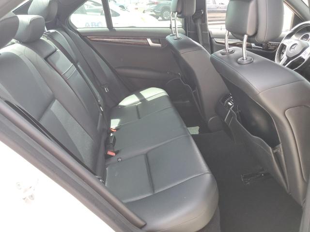 70055165 :رقم المزاد ، WDDGF8AB7ER314040 vin ، 2014 Mercedes-benz C مزاد بيع