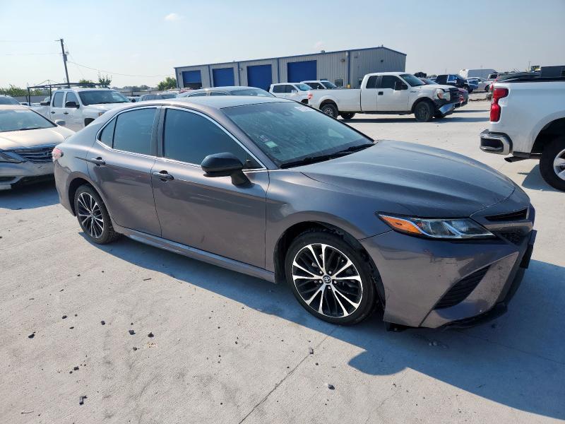 Продаж на аукціоні авто 2018 Toyota Camry L, vin: 4T1B11HK8JU664974, номер лоту: 67254995