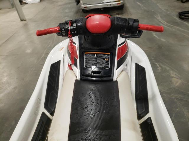 67386485 :رقم المزاد ، YAMA0298L819 vin ، 2019 Yamaha Vxr Ho 1.8 مزاد بيع