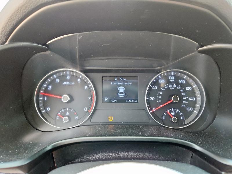 2020 Kia Forte მანქანა იყიდება აუქციონზე, vin: 3KPF24AD5LE186739, აუქციონის ნომერი: 70536415