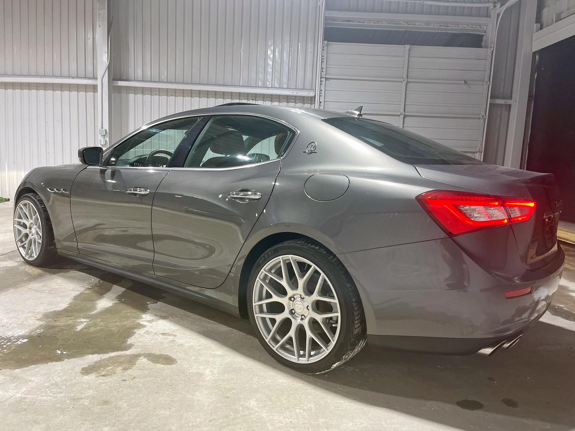 2017 Maserati Ghibli მანქანა იყიდება აუქციონზე, vin: ZAM57XSA9H1206127, აუქციონის ნომერი: 68227365