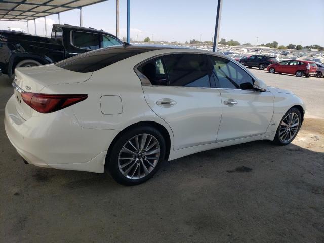 70642005 :رقم المزاد ، JN1EV7AR5JM440113 vin ، 2018 Infiniti Q50 Luxe مزاد بيع