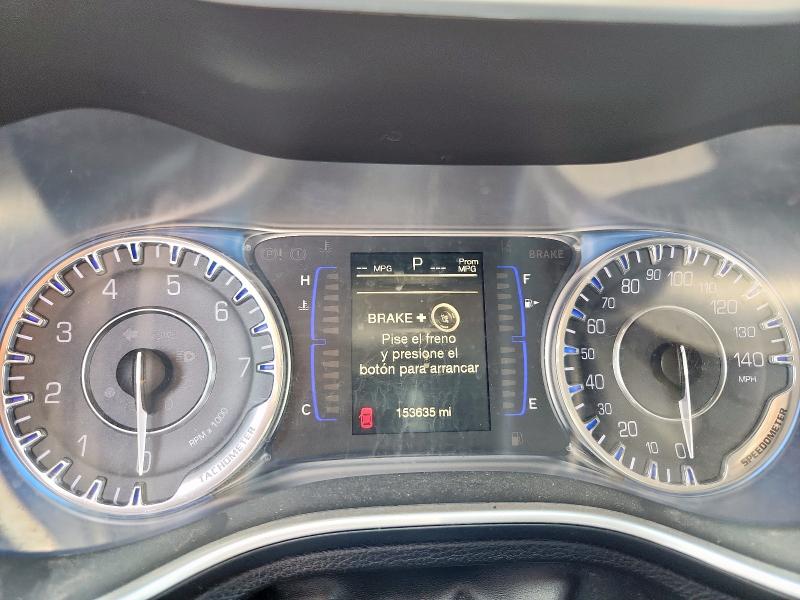 70809135 :رقم المزاد ، 1C3CCCAB0GN108044 vin ، 2016 Chrysler 200 مزاد بيع