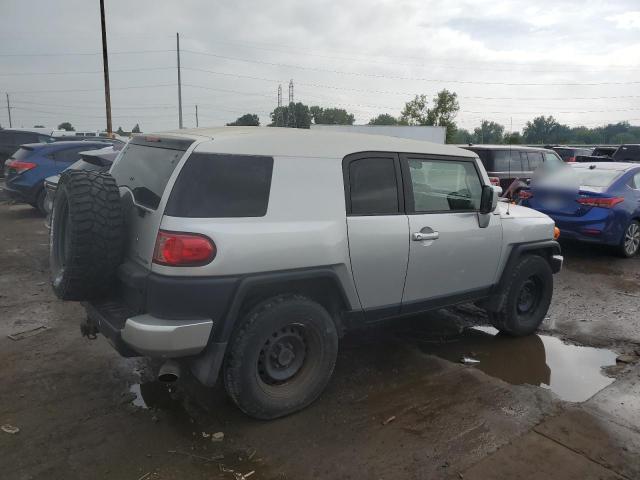 2007 Toyota Fj Cruiser მანქანა იყიდება აუქციონზე, vin: JTEBU11FX70052201, აუქციონის ნომერი: 69761445