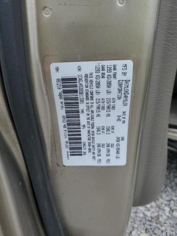 69915575 :رقم المزاد ، 1C4GJ45393B113301 vin ، 2003 Chrysler Voyager مزاد بيع