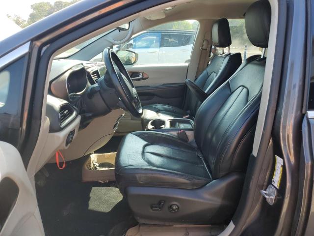 68026945 :رقم المزاد ، 2C4RC1BG5JR317889 vin ، 2018 Chrysler Pacifica مزاد بيع