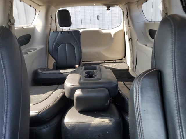 68026945 :رقم المزاد ، 2C4RC1BG5JR317889 vin ، 2018 Chrysler Pacifica مزاد بيع