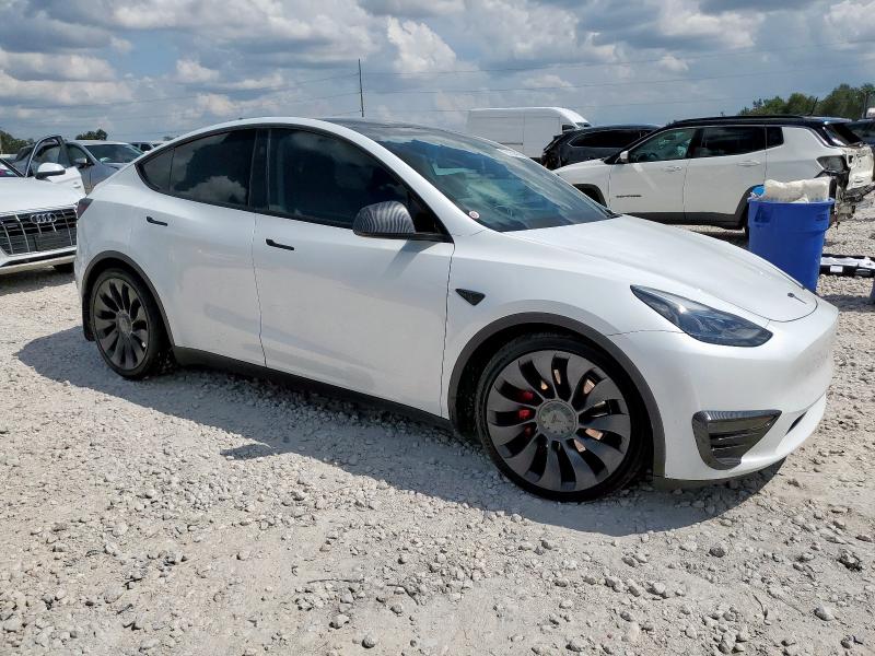 Продаж на аукціоні авто 2024 Tesla Model Y, vin: 7SAYGDEF6RA267029, номер лоту: 70156445