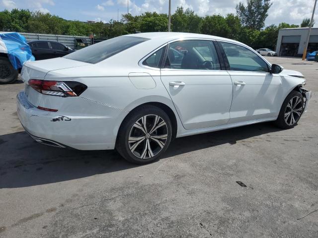 52134796 :رقم المزاد ، 1VWSA7A3XMC016876 vin ، 2021 Volkswagen Passat مزاد بيع