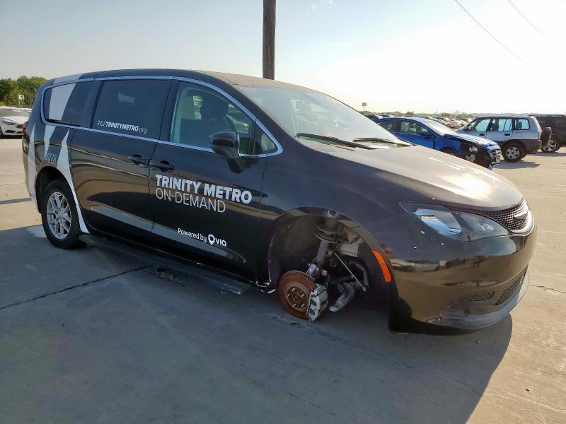 45599496 :رقم المزاد ، 2C4RC1CGXNR203889 vin ، 2022 Chrysler Voyager مزاد بيع