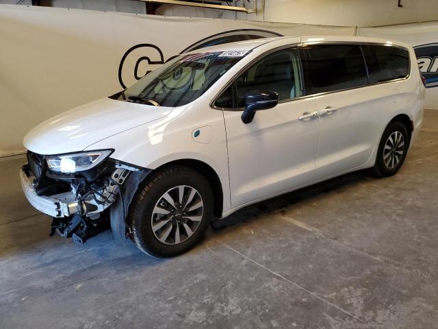 Auction sale of the 2024 Chrysler Pacifica, vin: 2C4RC1S76RR117745, lot number: 70274675