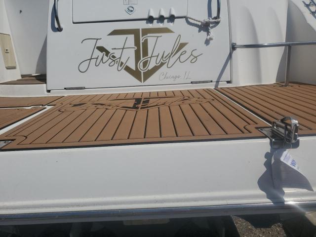 67628085 :رقم المزاد ، CRSGDA38K102 vin ، 2002 Cruisers Yachts 3672 Expre مزاد بيع