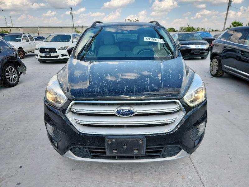 Продаж на аукціоні авто 2018 Ford Escape Sel, vin: 1FMCU9HD1JUB28394, номер лоту: 69199775