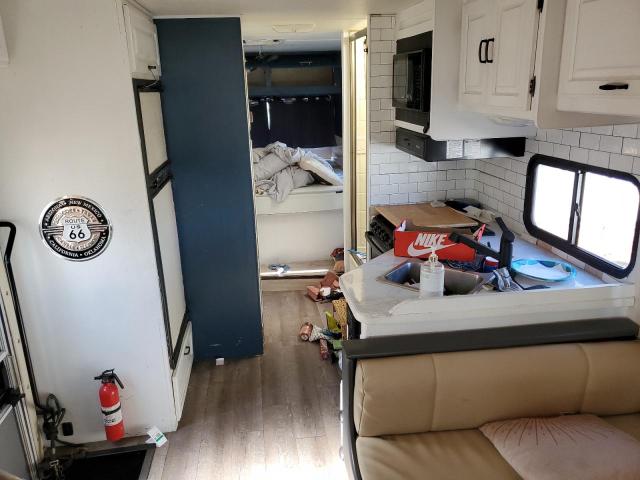 Продажа на аукционе авто 2008 Ford Econoline E350 Super Duty Cutaway Van, vin: 1FDWE35S98DB25361, номер лота: 70029835