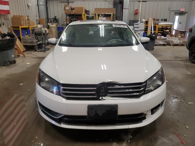 2013 Volkswagen Passat მანქანა იყიდება აუქციონზე, vin: 1VWBP7A35DC033227, აუქციონის ნომერი: 68400145
