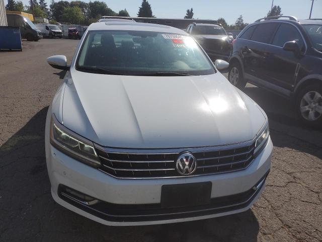 70759645 :رقم المزاد ، 1VWGT7A35HC023174 vin ، 2017 Volkswagen Passat Se مزاد بيع