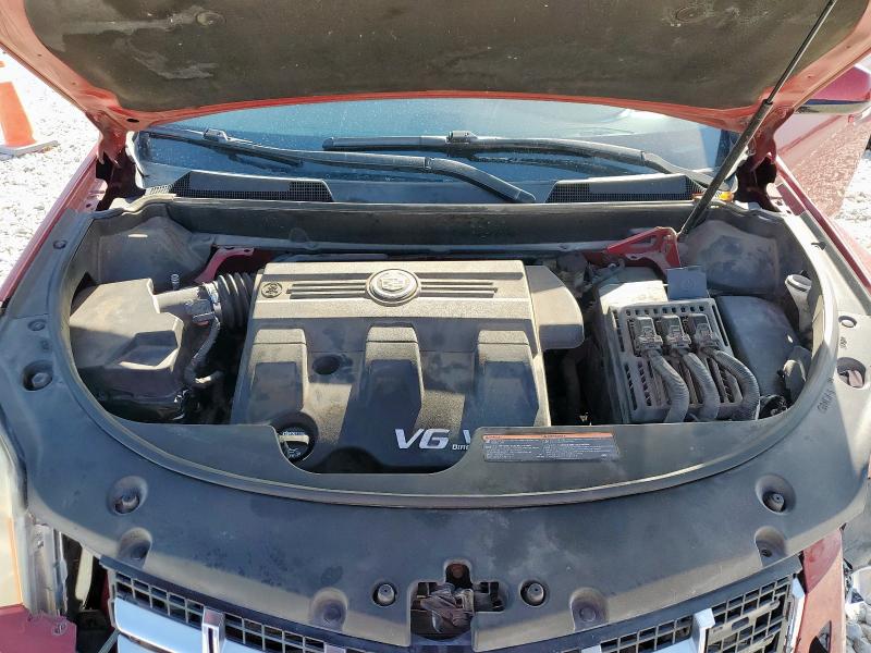 70951645 :رقم المزاد ، 3GYFNDE33ES675177 vin ، 2014 Cadillac Srx مزاد بيع