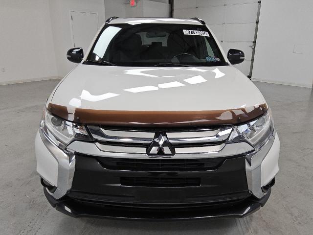 Продажа на аукционе авто 2018 Mitsubishi Outlander, vin: JA4AD3A31JZ044227, номер лота: 67793005