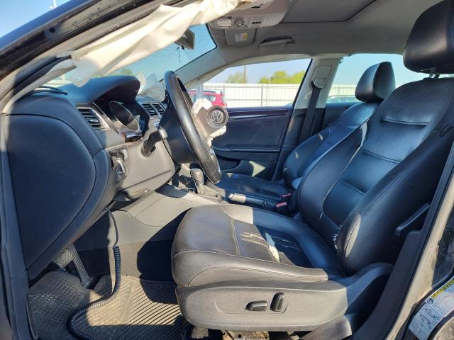 69829095 :رقم المزاد ، 3VWLA7AJXFM305650 vin ، 2015 Volkswagen Jetta مزاد بيع