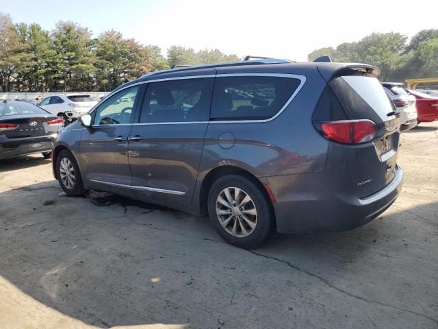 68026945 :رقم المزاد ، 2C4RC1BG5JR317889 vin ، 2018 Chrysler Pacifica مزاد بيع