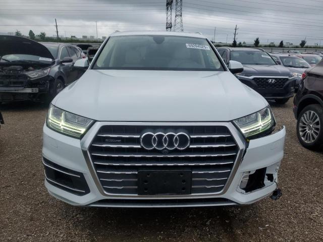Продаж на аукціоні авто 2018 Audi Q7, vin: WA1LHAF71JD023338, номер лоту: 69204525