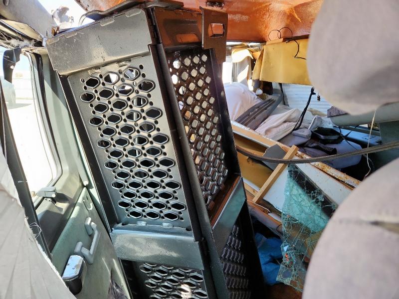 70223185 :رقم المزاد ، 2B6HB11Y51K557627 vin ، 2001 Dodge Ram Van مزاد بيع