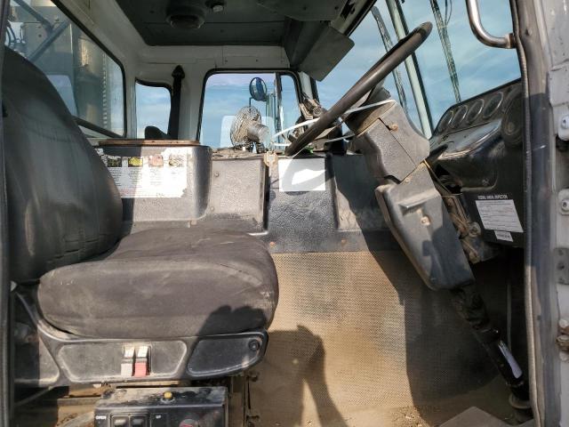 69782975 :رقم المزاد ، 5VCACRKF9BH211741 vin ، 2011 Autocar Llc Xpeditor مزاد بيع
