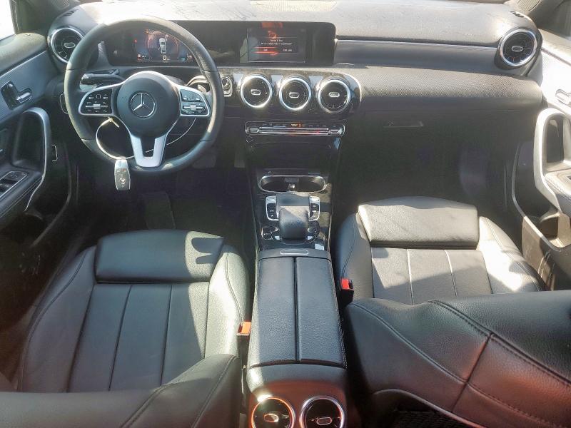 68282375 :رقم المزاد ، W1K3G4EB2LW043613 vin ، 2020 Mercedes-benz A 220 مزاد بيع