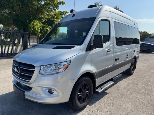 Продаж на аукціоні авто 2022 Mercedes-benz Sprinter 2500, vin: W1X4EBHY0NP484324, номер лоту: 70476525