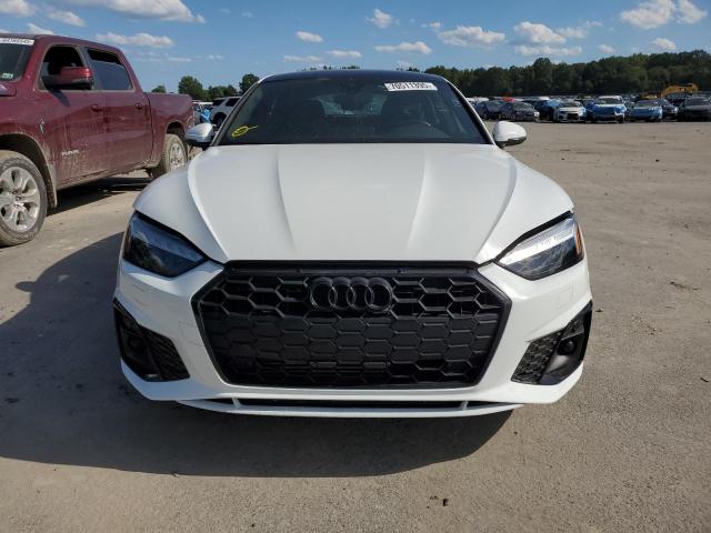 2024 Audi A5 Premium მანქანა იყიდება აუქციონზე, vin: WAUFACF55RA019577, აუქციონის ნომერი: 70511395