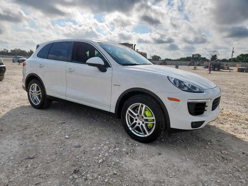 68127695 :رقم المزاد ، WP1AE2A24GLA64521 vin ، 2016 Porsche Cayenne Se مزاد بيع