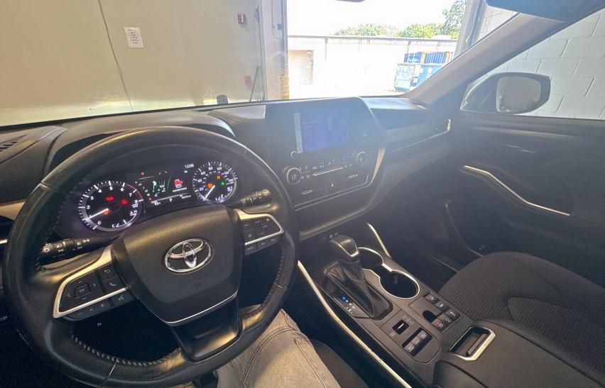 Aukcja sprzedaży 2023 Toyota Highlander L, vin: 5TDKDRBH1PS005722, numer aukcji: 71220115