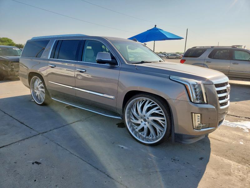 69801405 :رقم المزاد ، 1GYS4SKJ9FR556059 vin ، 2015 Cadillac Escalade مزاد بيع