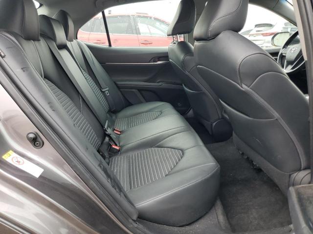 68615265 :رقم المزاد ، 4T1B11HKXKU745928 vin ، 2019 Toyota Camry مزاد بيع