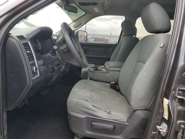 70066295 :رقم المزاد ، 3C6UR5HL3JG273327 vin ، 2018 Ram 2500 St مزاد بيع