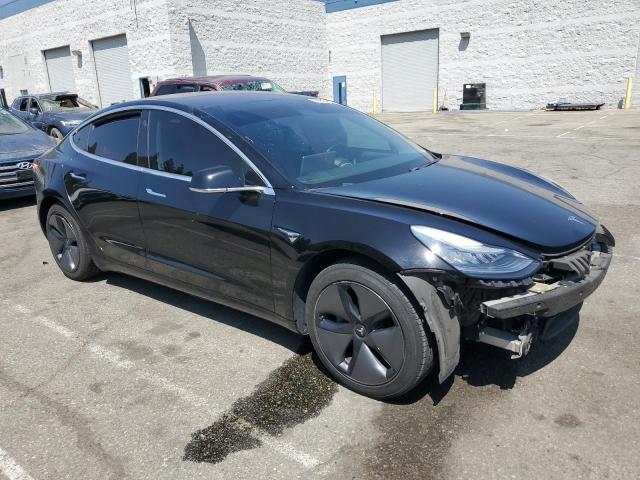 68919545 :رقم المزاد ، 5YJ3E1EA7KF305795 vin ، 2019 Tesla Model 3 مزاد بيع