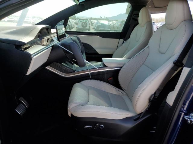 69311805 :رقم المزاد ، 7SAXCBE60NF334071 vin ، 2022 Tesla Model X مزاد بيع