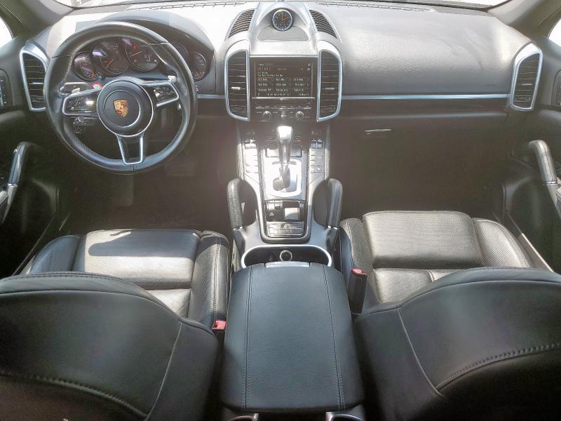 Продаж на аукціоні авто 2016 Porsche Cayenne, vin: WP1AA2A24GLA03925, номер лоту: 68106385