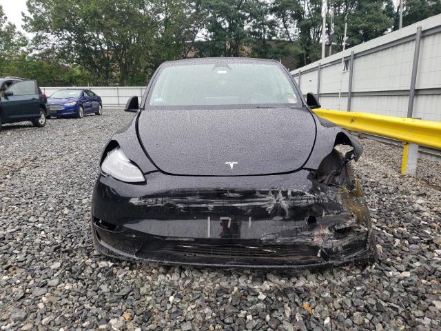 Продажа на аукционе авто 2025 Tesla Model Y, vin: 7SAYGAEE9SF233987, номер лота: 69550485