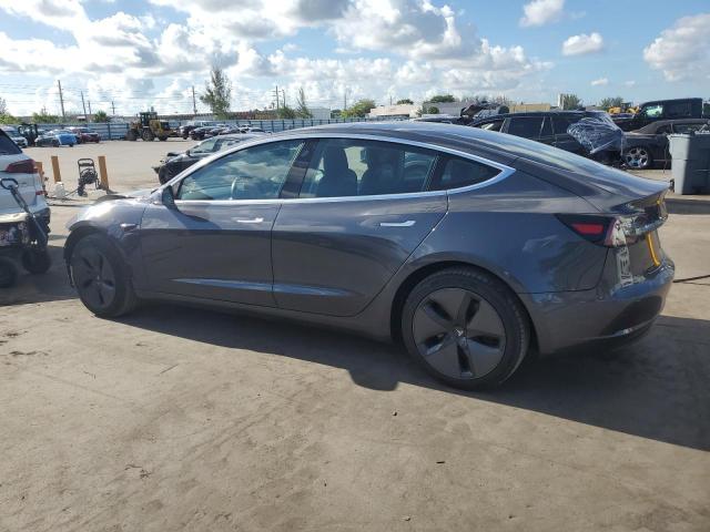 Продажа на аукционе авто 2018 Tesla Model 3, vin: 5YJ3E1EAXJF045407, номер лота: 68678025