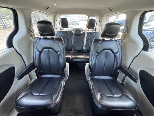 Продаж на аукціоні авто 2020 Chrysler Voyager Lxi, vin: 2C4RC1DG7LR163251, номер лоту: 70291115