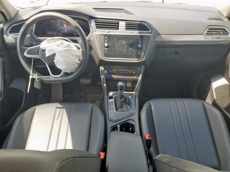 67576405 :رقم المزاد ، 3VVNB7AX6PM122648 vin ، 2023 Volkswagen Tiguan مزاد بيع