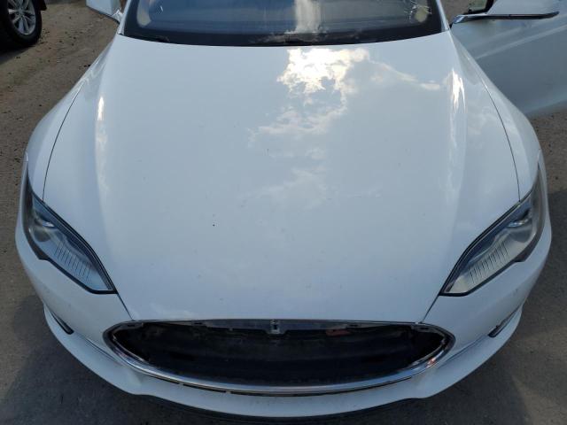 Продажа на аукционе авто 2014 Tesla Model S, vin: 5YJSA1H1XEFP55657, номер лота: 71102115