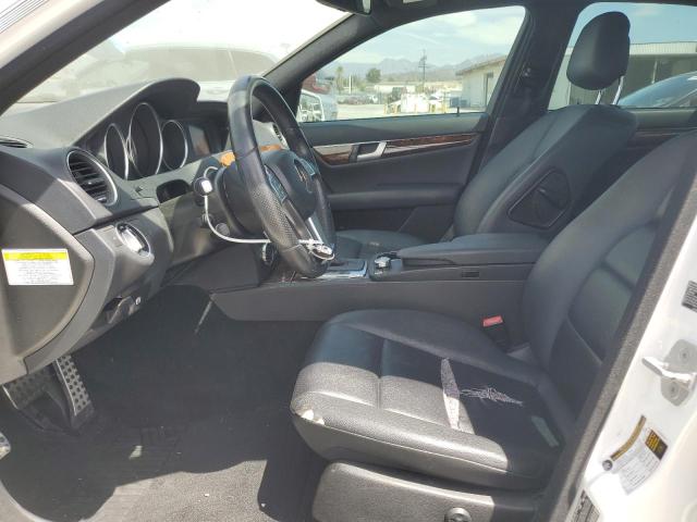 70055165 :رقم المزاد ، WDDGF8AB7ER314040 vin ، 2014 Mercedes-benz C مزاد بيع