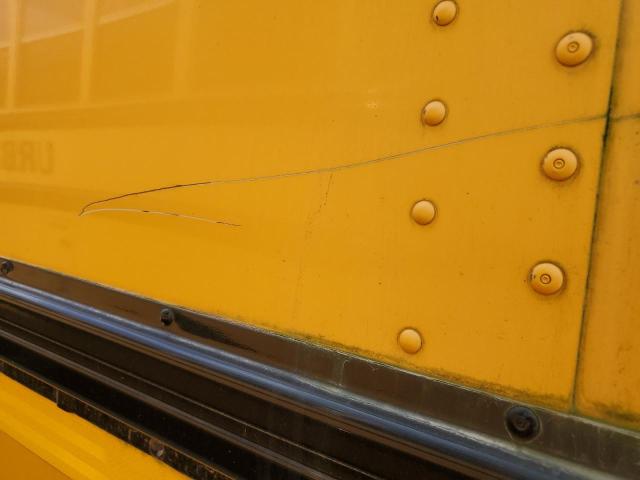 70596655 :رقم المزاد ، 4DRBUSKN4DB301118 vin ، 2013 Ic Corporation Ce Series School مزاد بيع