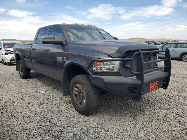 70066295 :رقم المزاد ، 3C6UR5HL3JG273327 vin ، 2018 Ram 2500 St مزاد بيع