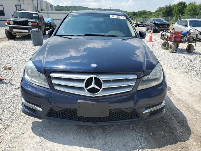 Продажа на аукционе авто 2013 Mercedes-benz C, vin: WDDGF4HB3DR296505, номер лота: 66285535
