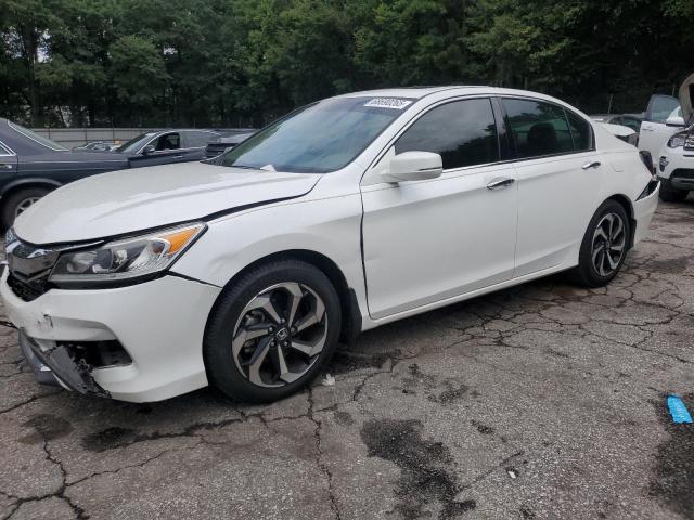 2017 Honda Accord მანქანა იყიდება აუქციონზე, vin: 1HGCR3F81HA013851, აუქციონის ნომერი: 68690265